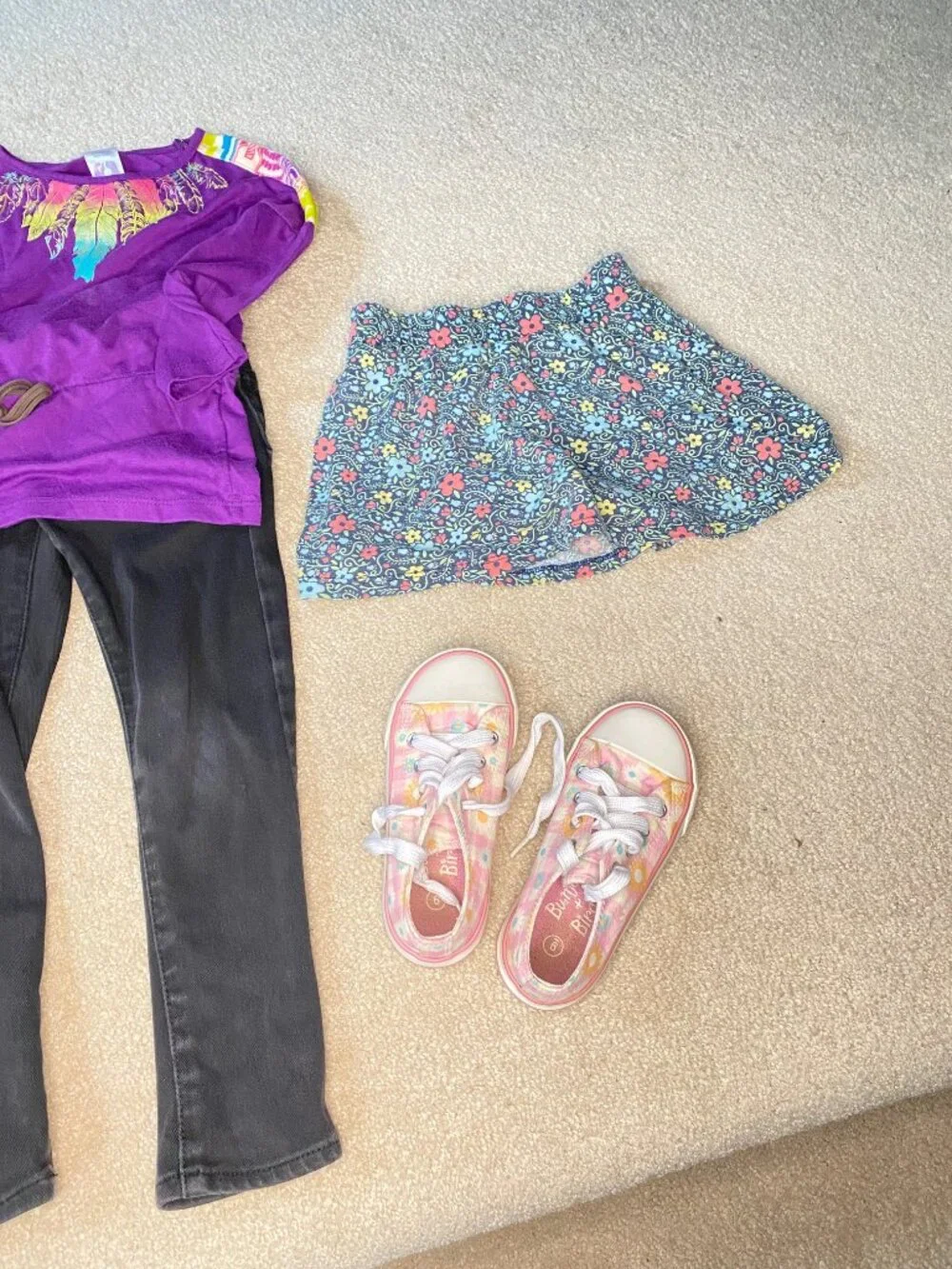 Girls's Size 4T Back To School Bundle and Shoes Size 9